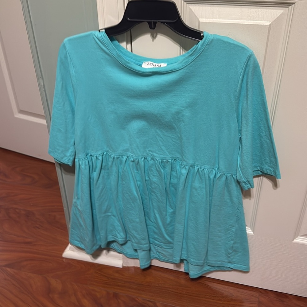 Blue top - Picture 2 of 3